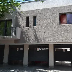 https://departamentos-dorrego-1.hotelsmendoza.com
