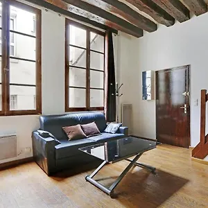 https://marais-ville-de-verre.fr-paris.fr